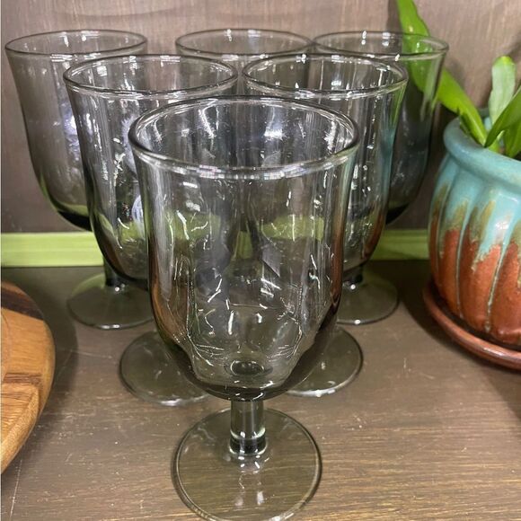 Vintage Mid Century Smoke Glasses Set of 6 - Picture 5 of 10